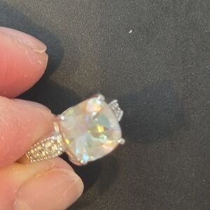 Elegant Silver Women's Ring